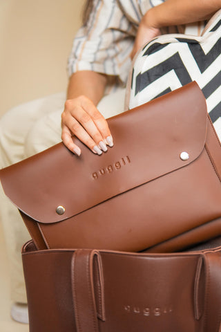 BROWN LAPTOP SLEEVE