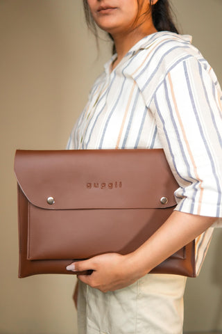 BROWN LAPTOP SLEEVE