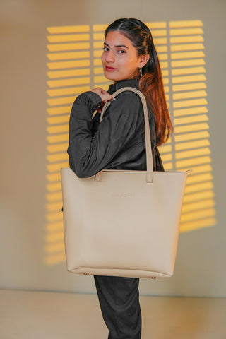 BEIGE CLAIRE TOTE